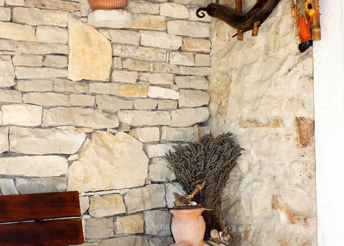 Family Friendly House With A Swimming Pool Valtura, - 7324 Vakantiehuis